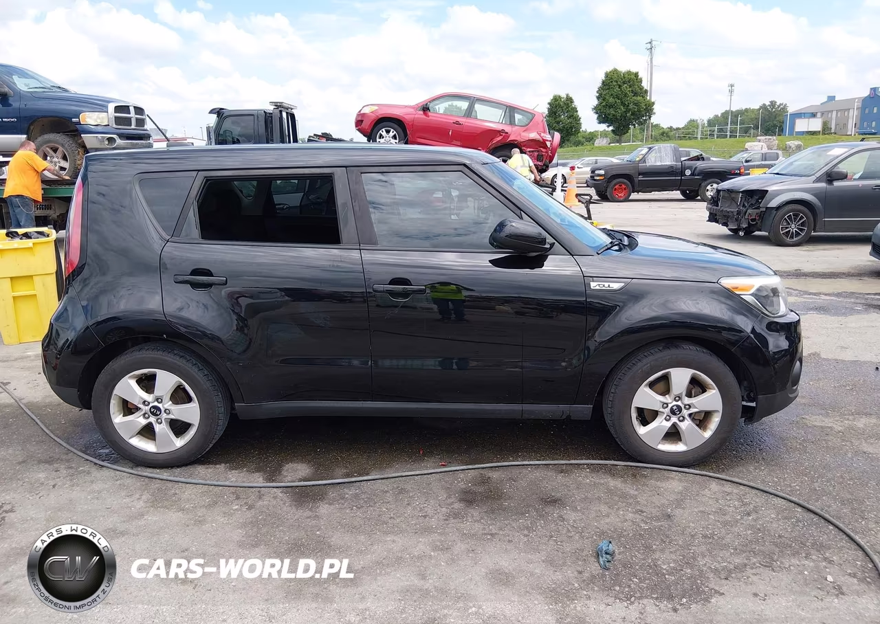 2019 Kia Soul VIN:KNDJN2A26K7651015 - 18