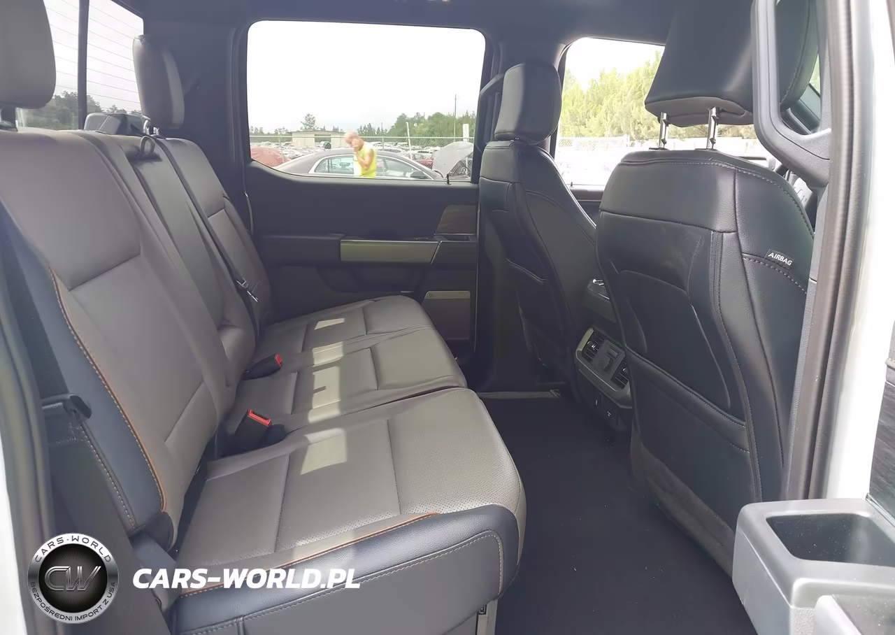 2025 Ford F-150 Lariat VIN:1FTFW5LD6SFB35746 - 8