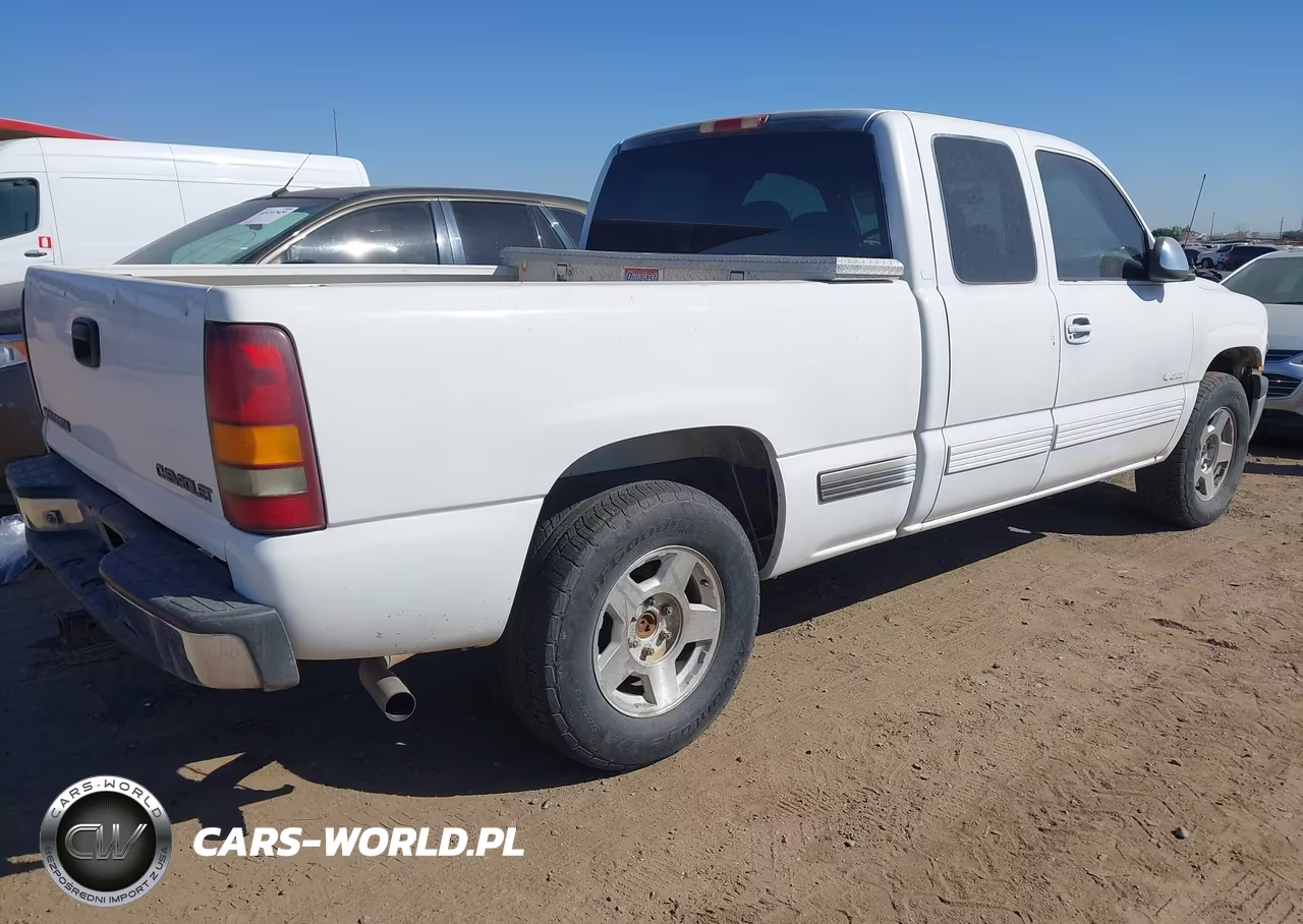 2001 Chevrolet Silverado 1500 Ls VIN:2GCEK19T711386599 - 4