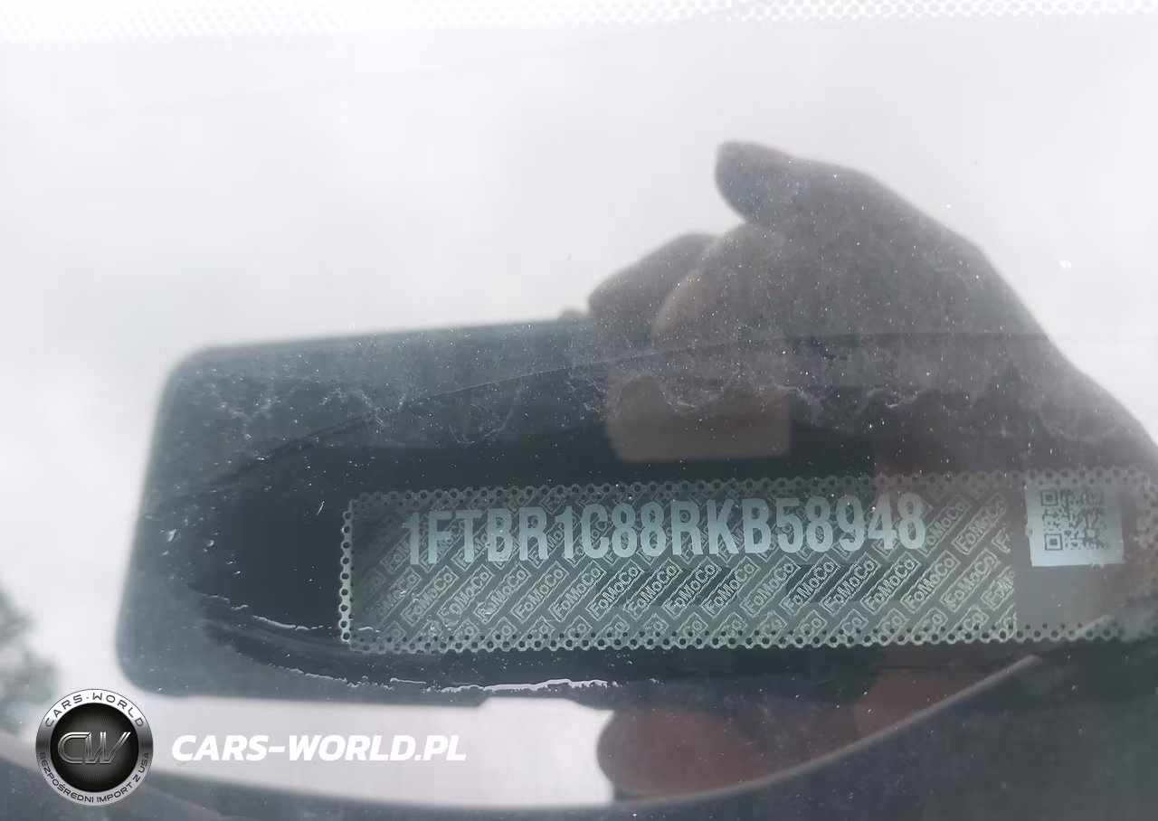 2024 Ford Transit-250 VIN:1FTBR1C88RKB58948 - 9