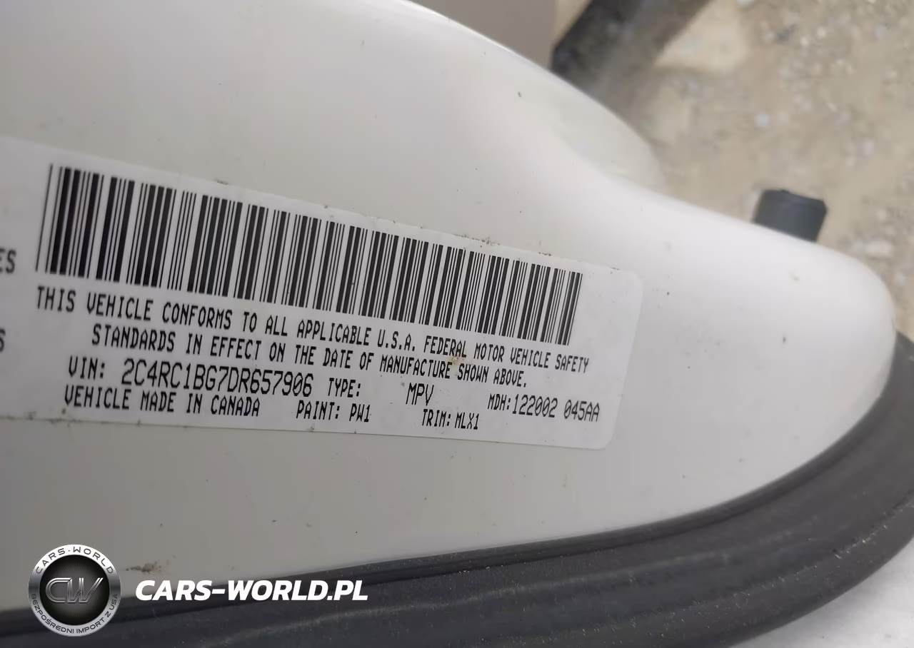 2013 Chrysler Town & Country Touring VIN:2C4RC1BG7DR657906 - 9
