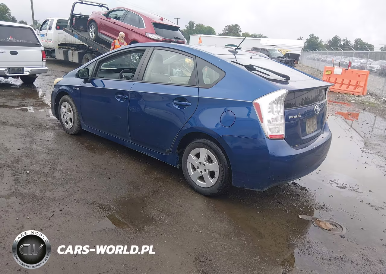 2011 Toyota Prius Two VIN:JTDKN3DU1B0289160 - 3