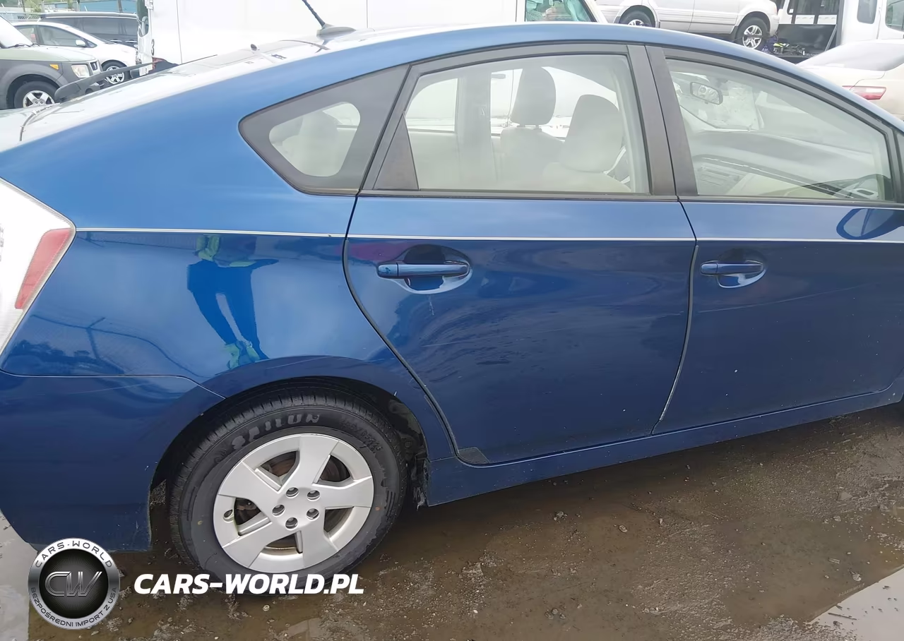 2011 Toyota Prius Two VIN:JTDKN3DU1B0289160 - 6