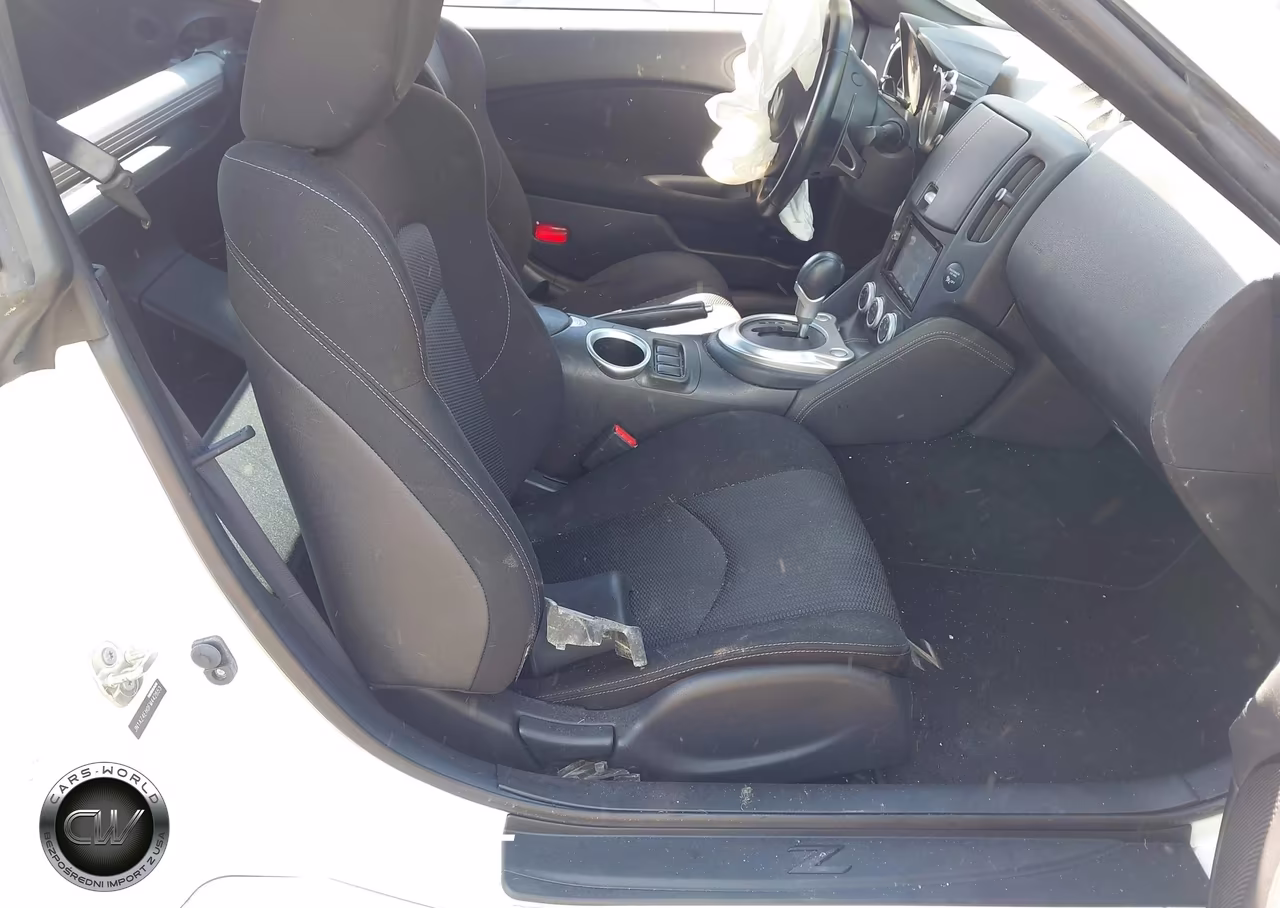 2015 Nissan 370Z Sport VIN:JN1AZ4EH0FM442653 - 5
