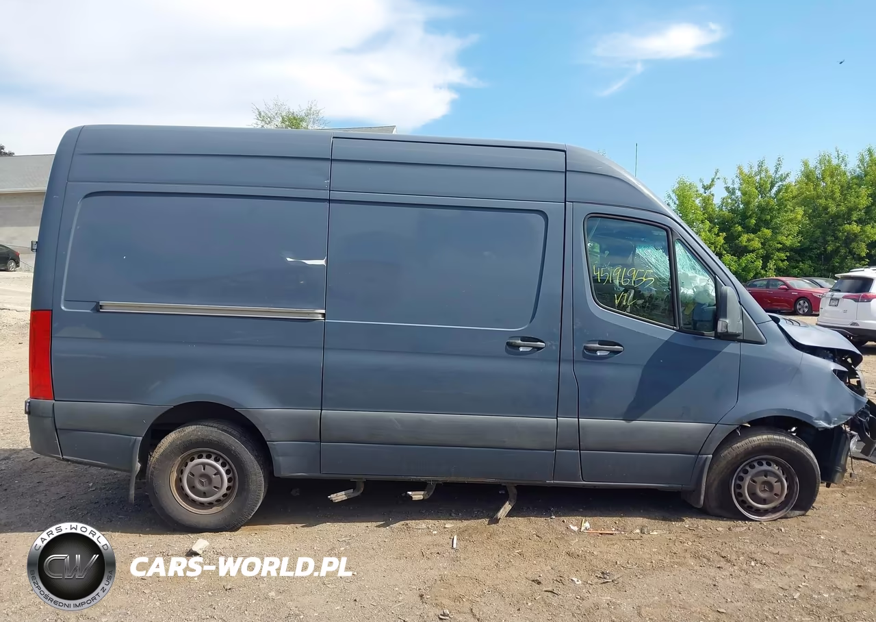 2019 Mercedes-Benz Sprinter 2500 High Roof V6 VIN:WD4PF0CD2KP102606 - 12