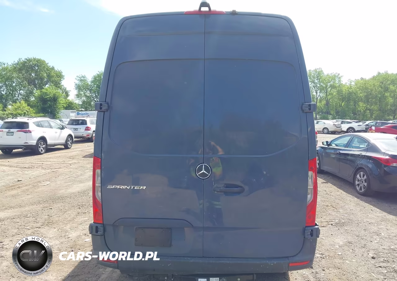 2019 Mercedes-Benz Sprinter 2500 High Roof V6 VIN:WD4PF0CD2KP102606 - 15