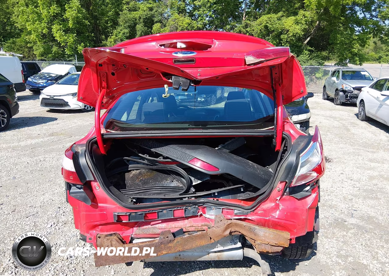 2012 Ford Focus Se VIN:1FAHP3F29CL139030 - 17