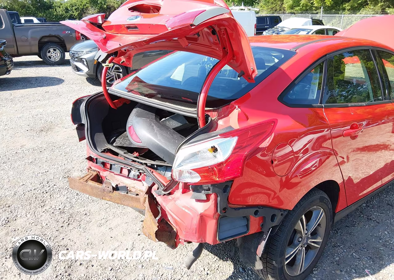 2012 Ford Focus Se VIN:1FAHP3F29CL139030 - 6