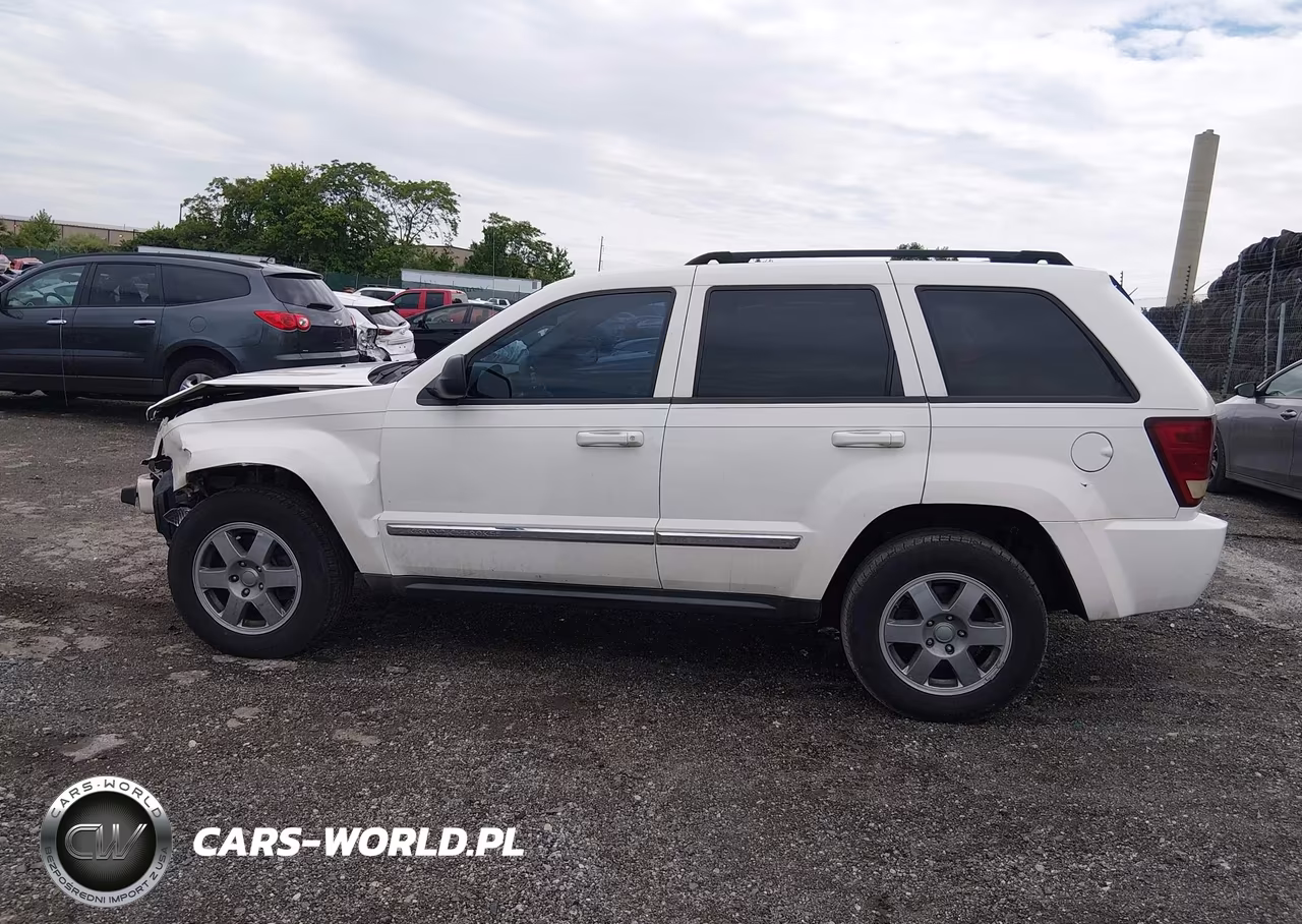 2010 Jeep Grand Cherokee Laredo VIN:1J4PR4GK7AC160731 - 15