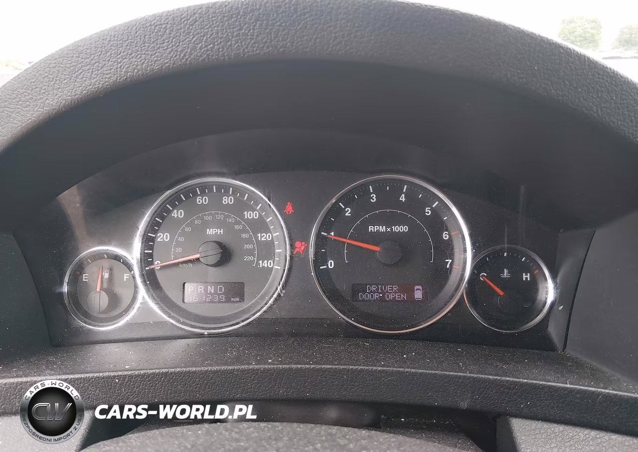 2010 Jeep Grand Cherokee Laredo VIN:1J4PR4GK7AC160731 - 7