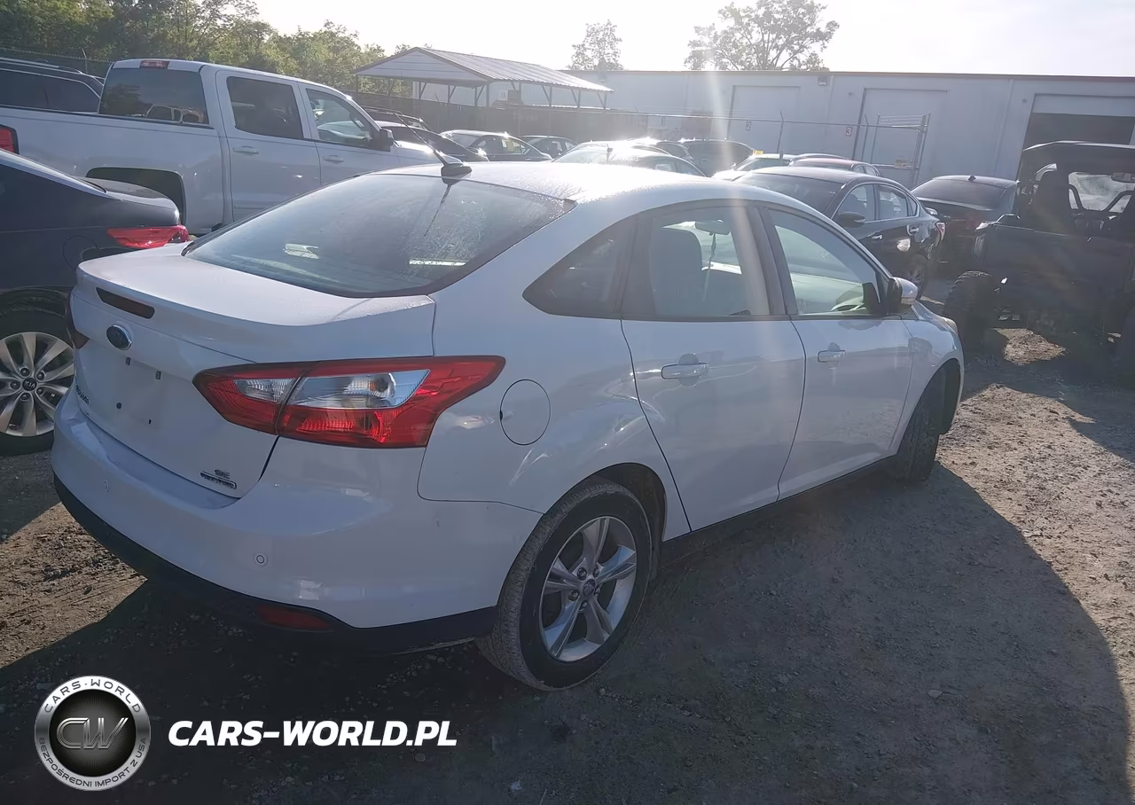 2013 Ford Focus Se VIN:1FADP3F25DL253431 - 4