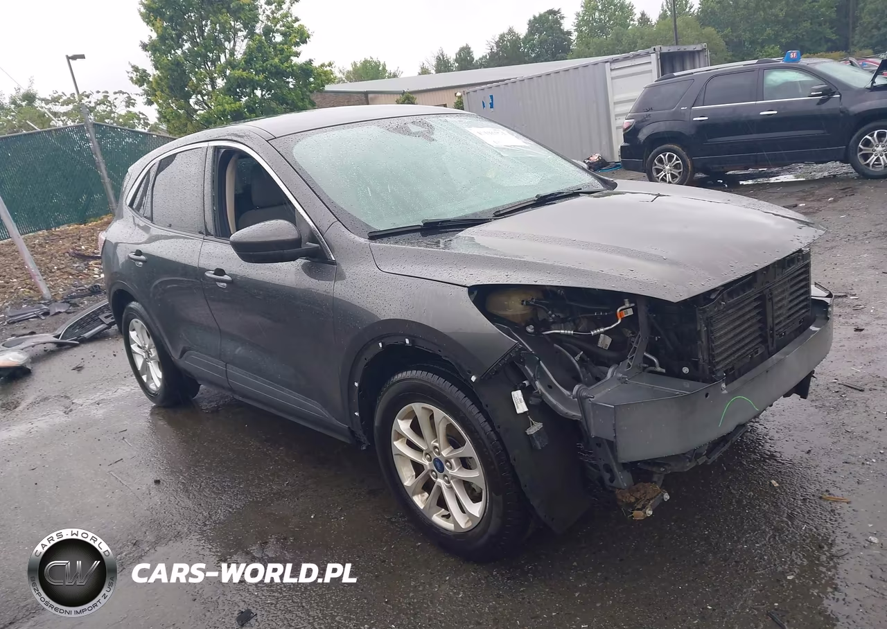 2020 Ford Escape Se