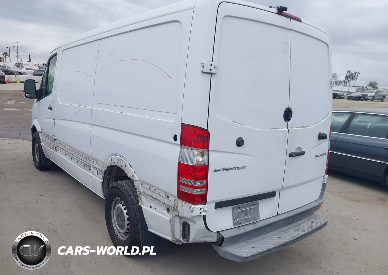 2014 Mercedes-Benz Sprinter 2500 Normal Roof VIN:WD3PE7DC8E5860973 - 3