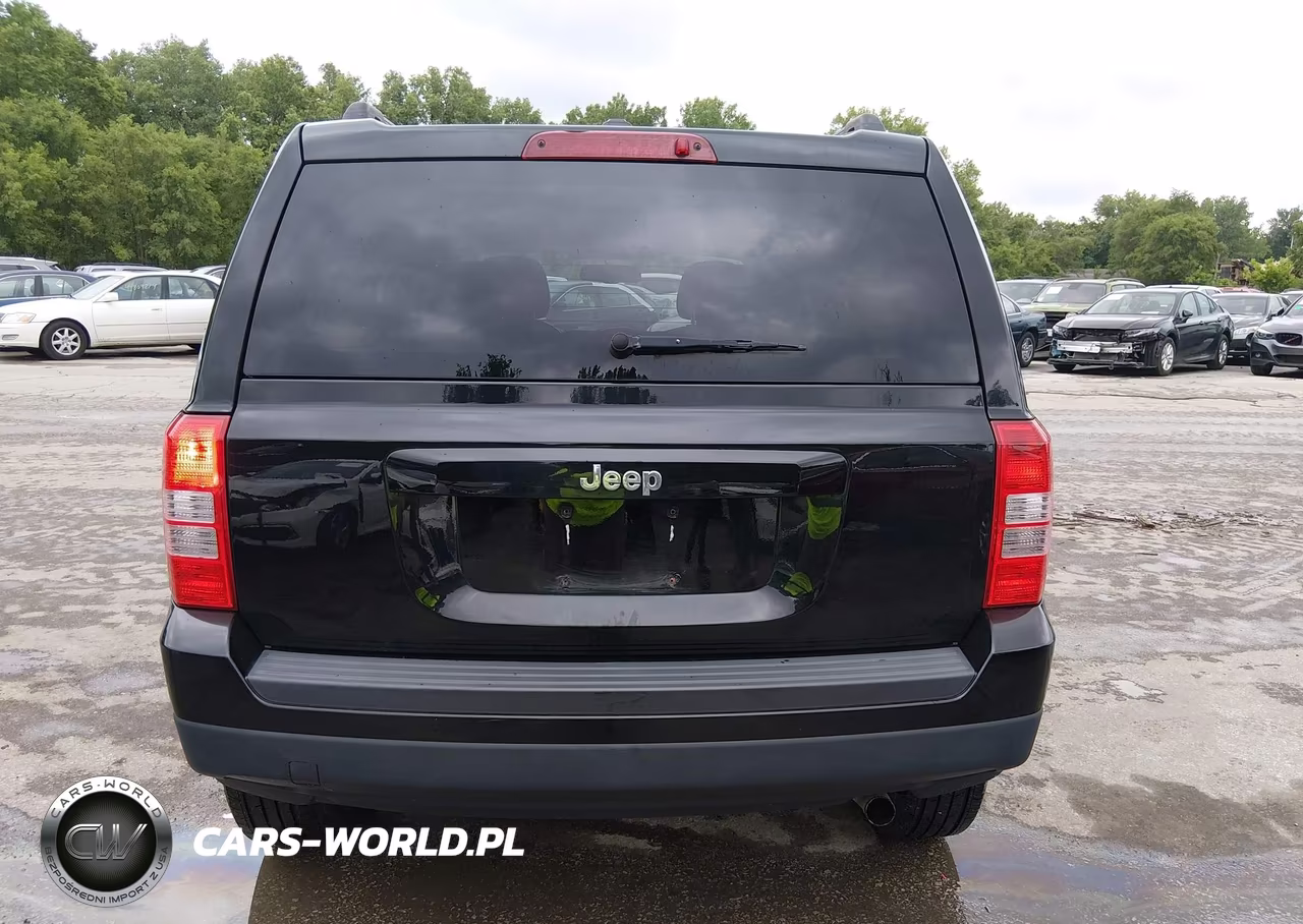 2014 Jeep Patriot Latitude VIN:1C4NJRFB8ED784430 - 16