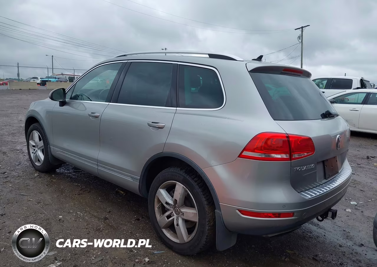 2012 Volkswagen Touareg Hybrid VIN:WVGEG9BP6CD009360 - 14