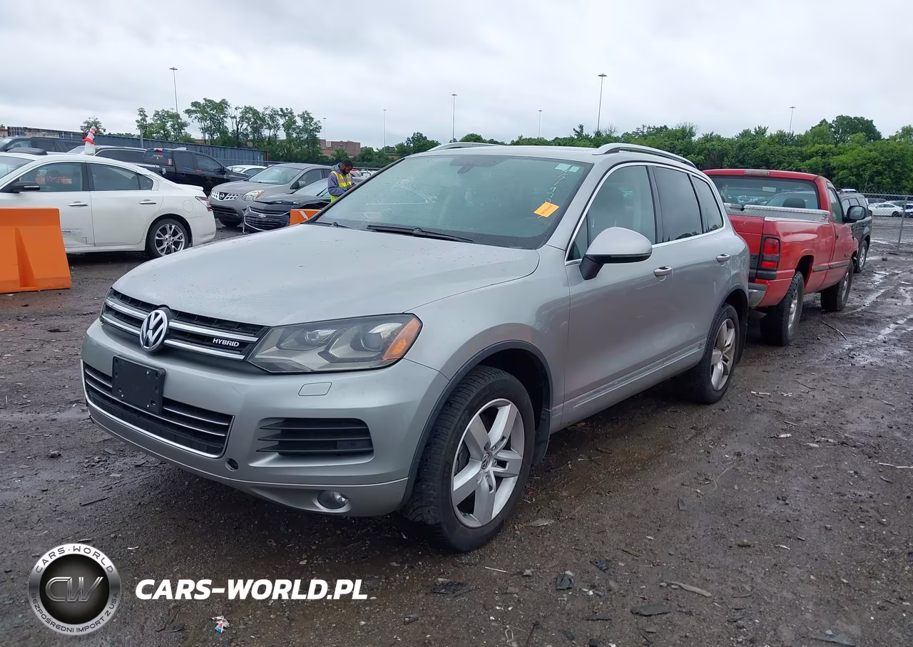 2012 Volkswagen Touareg Hybrid VIN:WVGEG9BP6CD009360 - 2