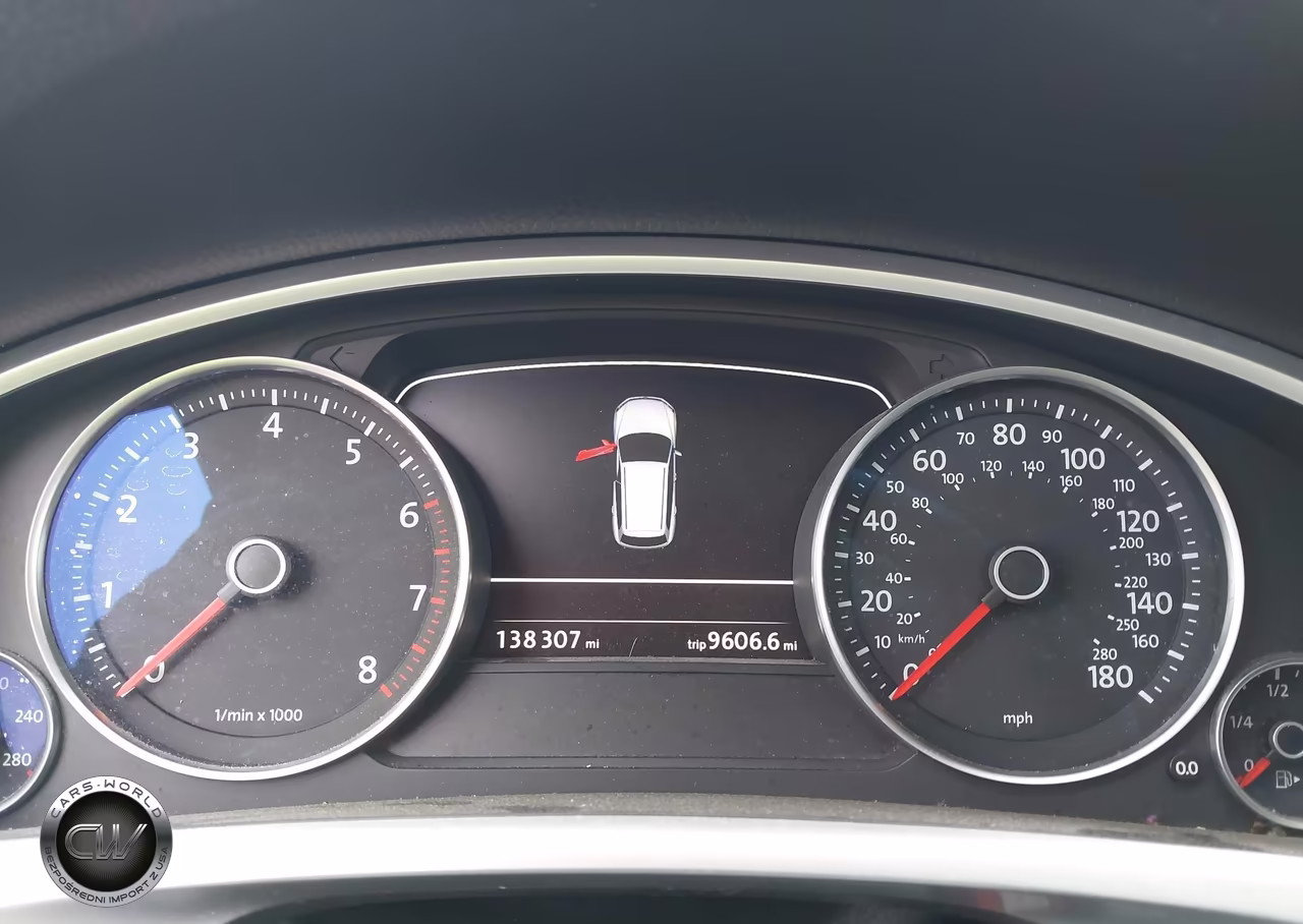 2012 Volkswagen Touareg Hybrid VIN:WVGEG9BP6CD009360 - 7