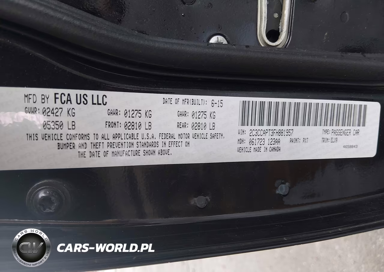 2015 Chrysler 300C Platinum VIN:2C3CCAPT3FH881957 - 9