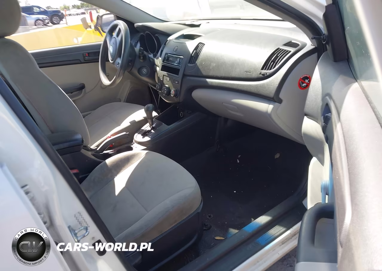 2010 Kia Forte Lx VIN:KNAFT4A23A5080503 - 5