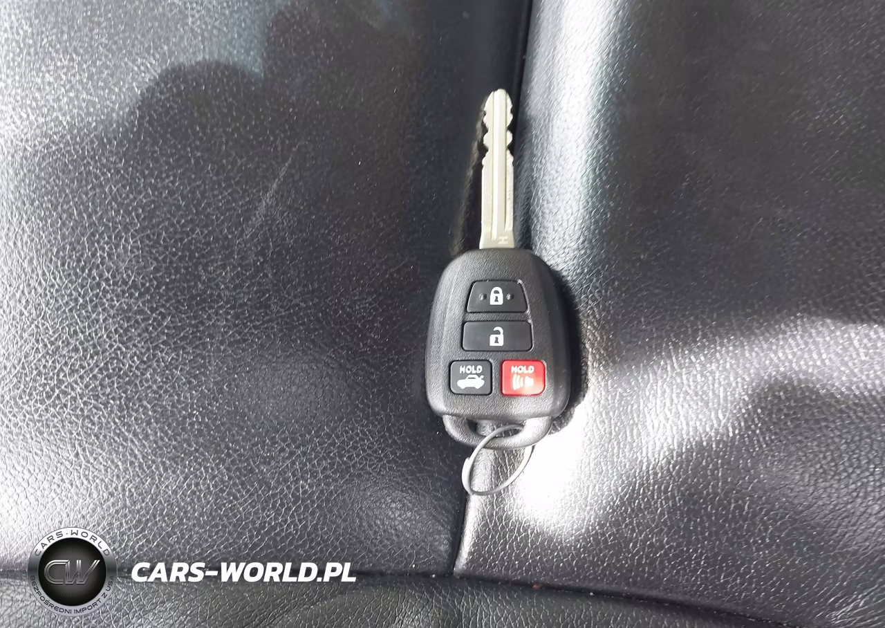 2017 Toyota Camry Le VIN:4T1BF1FK9HU278479 - 11