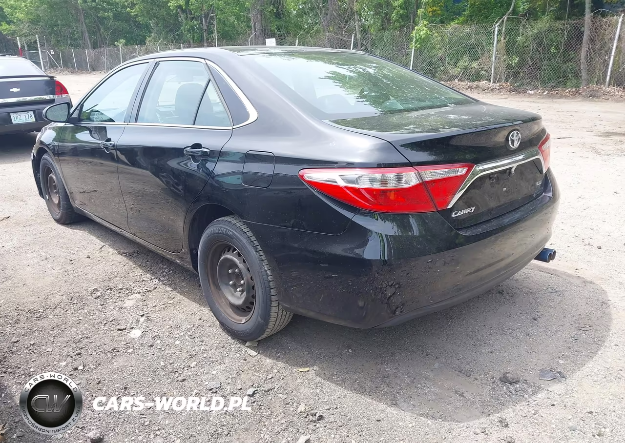 2017 Toyota Camry Le VIN:4T1BF1FK9HU278479 - 3