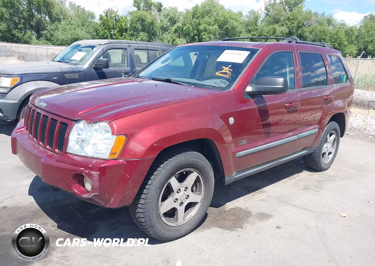 2007 Jeep Grand Cherokee Laredo VIN:1J8HR48PX7C619756 - 2