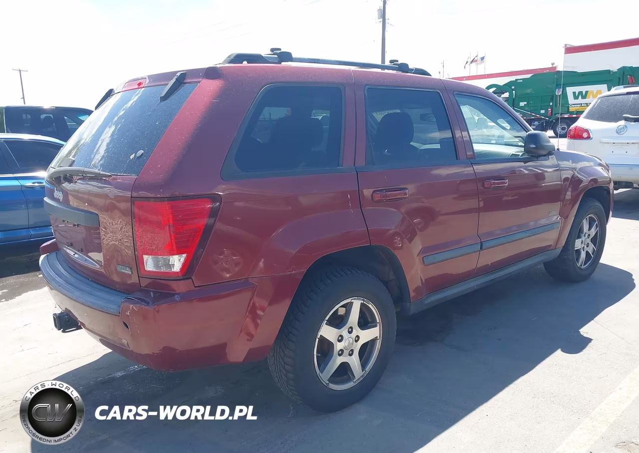 2007 Jeep Grand Cherokee Laredo VIN:1J8HR48PX7C619756 - 4