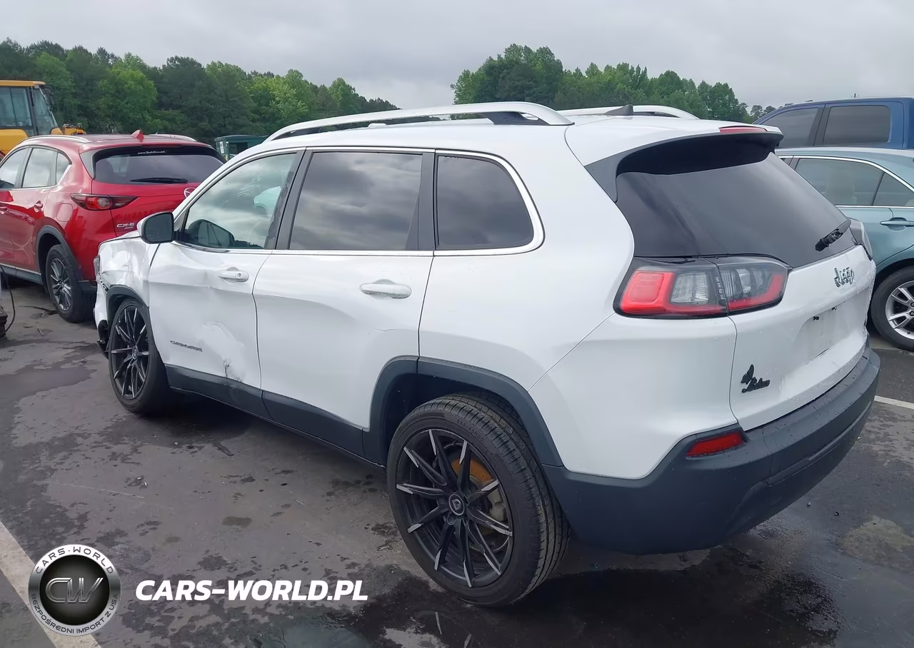 2019 Jeep Cherokee Latitude Fwd VIN:1C4PJLCB3KD178457 - 3
