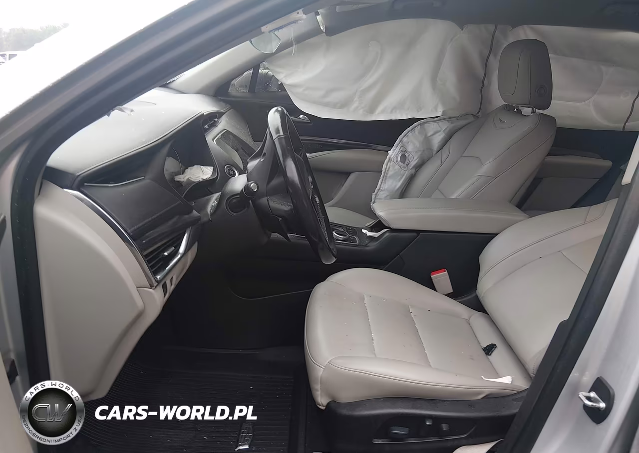 2019 Cadillac Xt4 Luxury VIN:1GYAZAR40KF150710 - 5