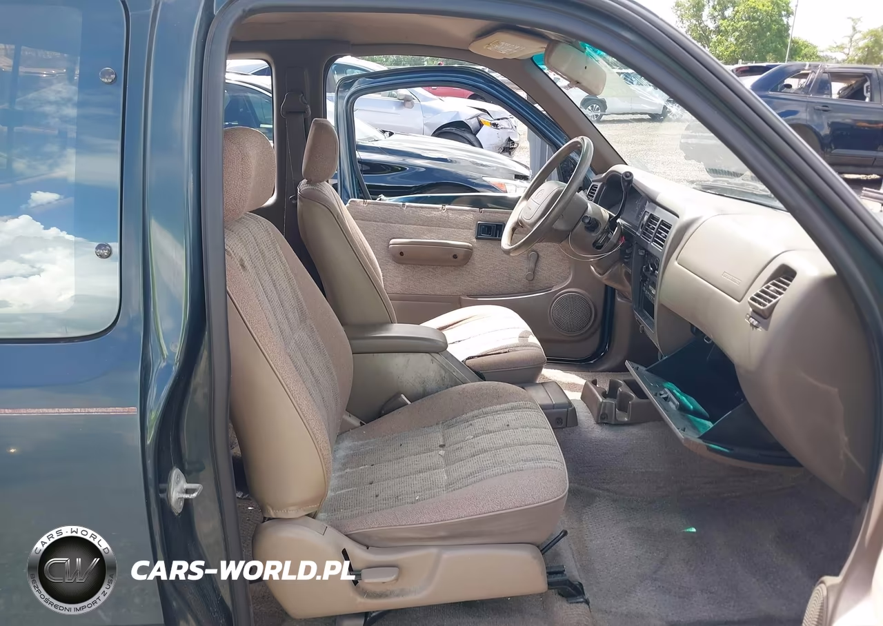 1998 Toyota Tacoma VIN:4TAVL52N7WZ104522 - 5