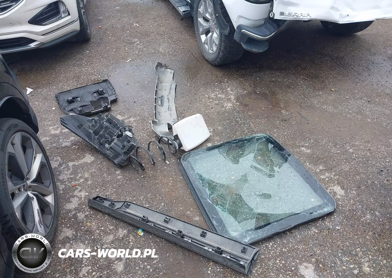 2022 Subaru Forester Touring VIN:JF2SKARC3NH506289 - 12