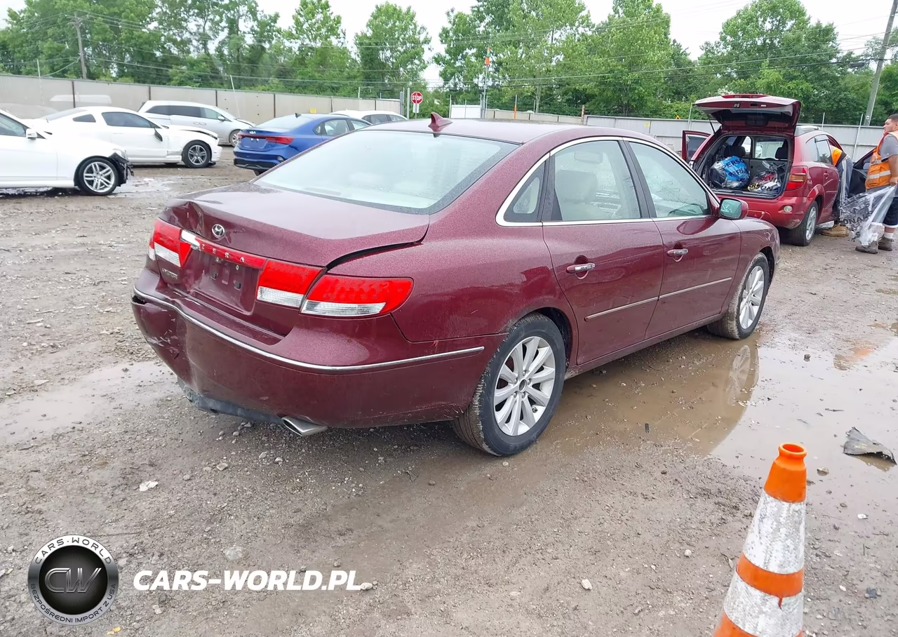 2009 Hyundai Azera Gls VIN:KMHFC46D09A360892 - 4