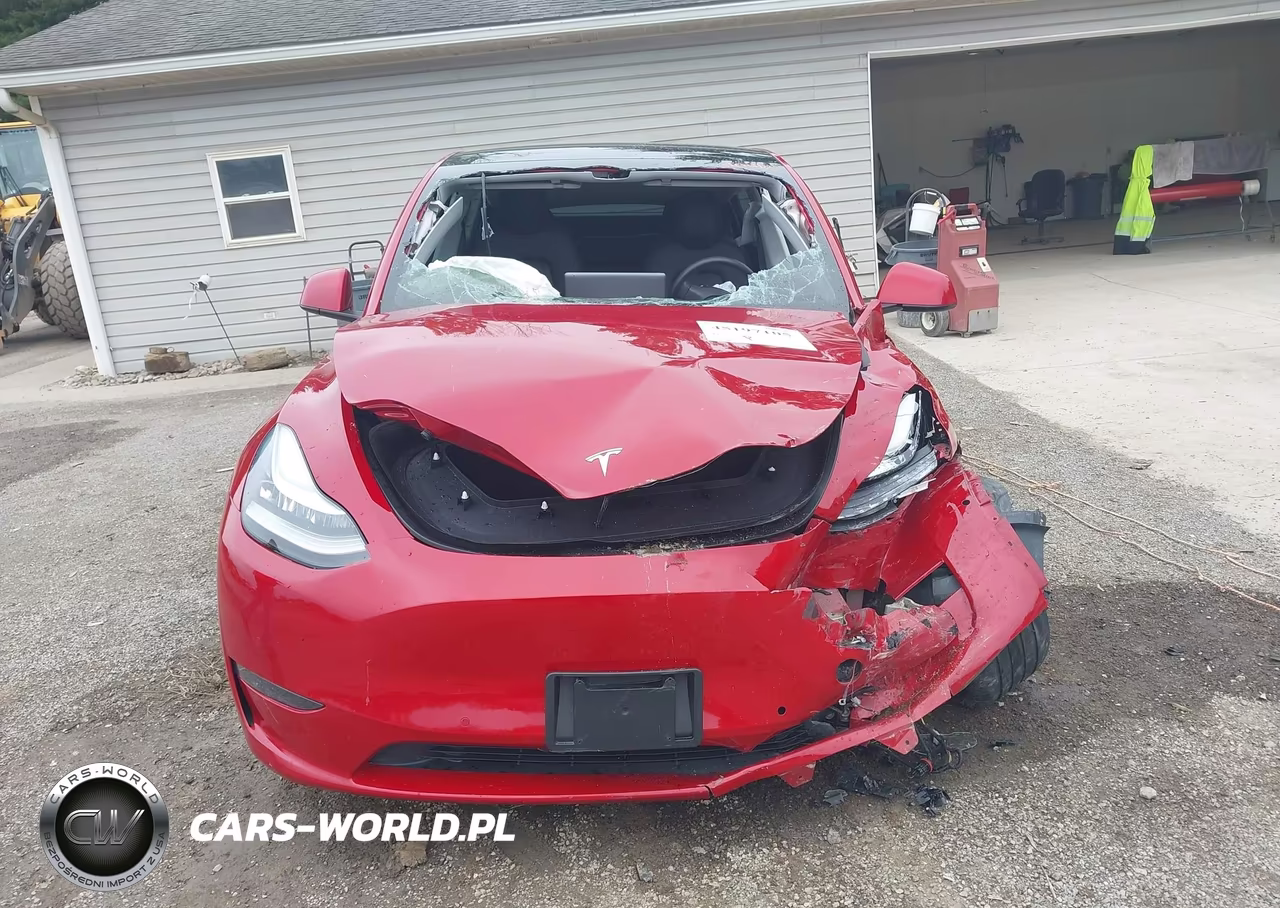 2020 Tesla Model Y Long Range Dual Motor All-Wheel Drive-Performance Dual Motor All-Wheel Drive VIN:5YJYGDEF6LF002229 - 13