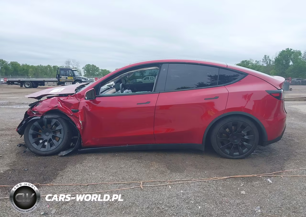 2020 Tesla Model Y Long Range Dual Motor All-Wheel Drive-Performance Dual Motor All-Wheel Drive VIN:5YJYGDEF6LF002229 - 15