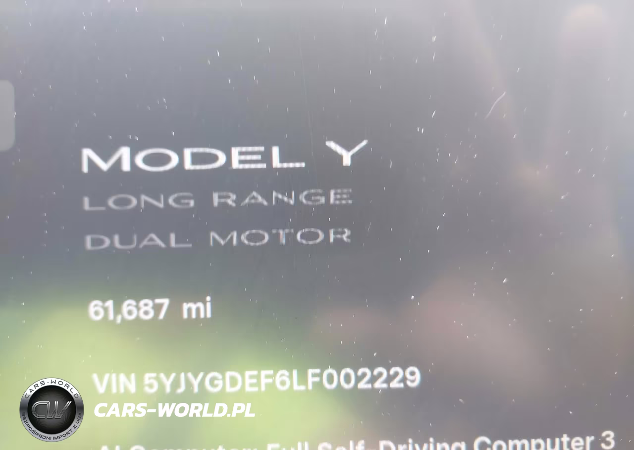 2020 Tesla Model Y Long Range Dual Motor All-Wheel Drive-Performance Dual Motor All-Wheel Drive VIN:5YJYGDEF6LF002229 - 16