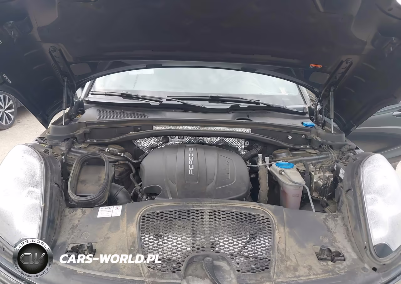 2018 Porsche Macan VIN:WP1AA2A57JLB07312 - 10