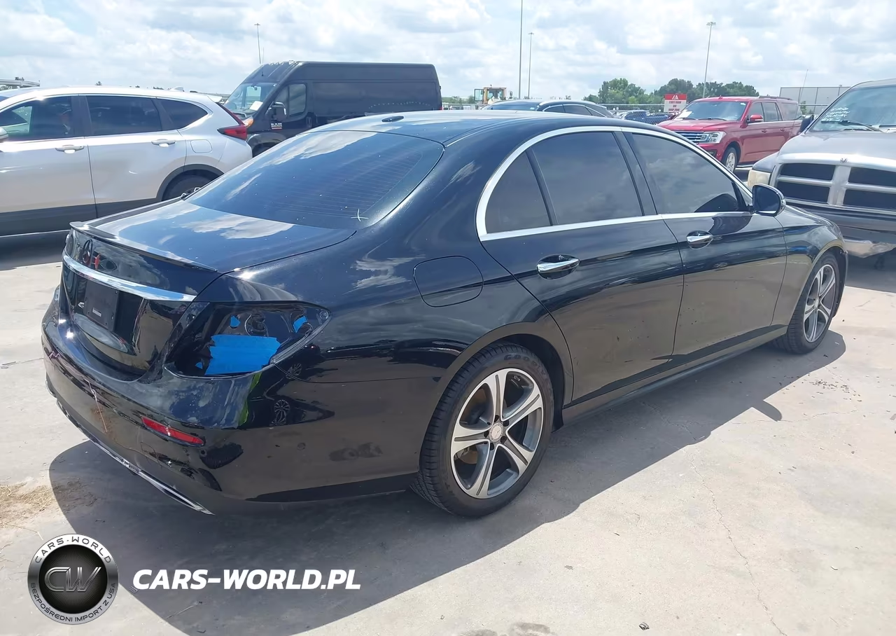 2017 Mercedes-Benz E 300 VIN:WDDZF4JB4HA092707 - 4