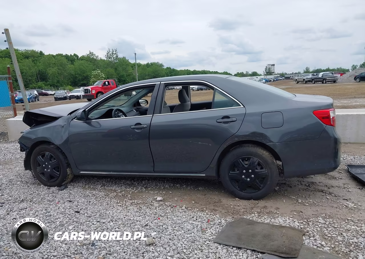 2012 Toyota Camry Le VIN:4T1BF1FK3CU002162 - 15