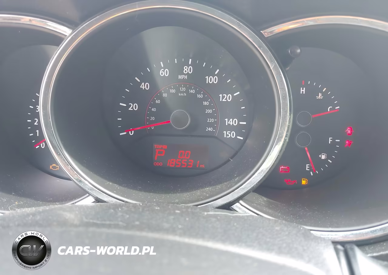 2011 Kia Sorento Lx VIN:5XYKTDA19BG130368 - 7