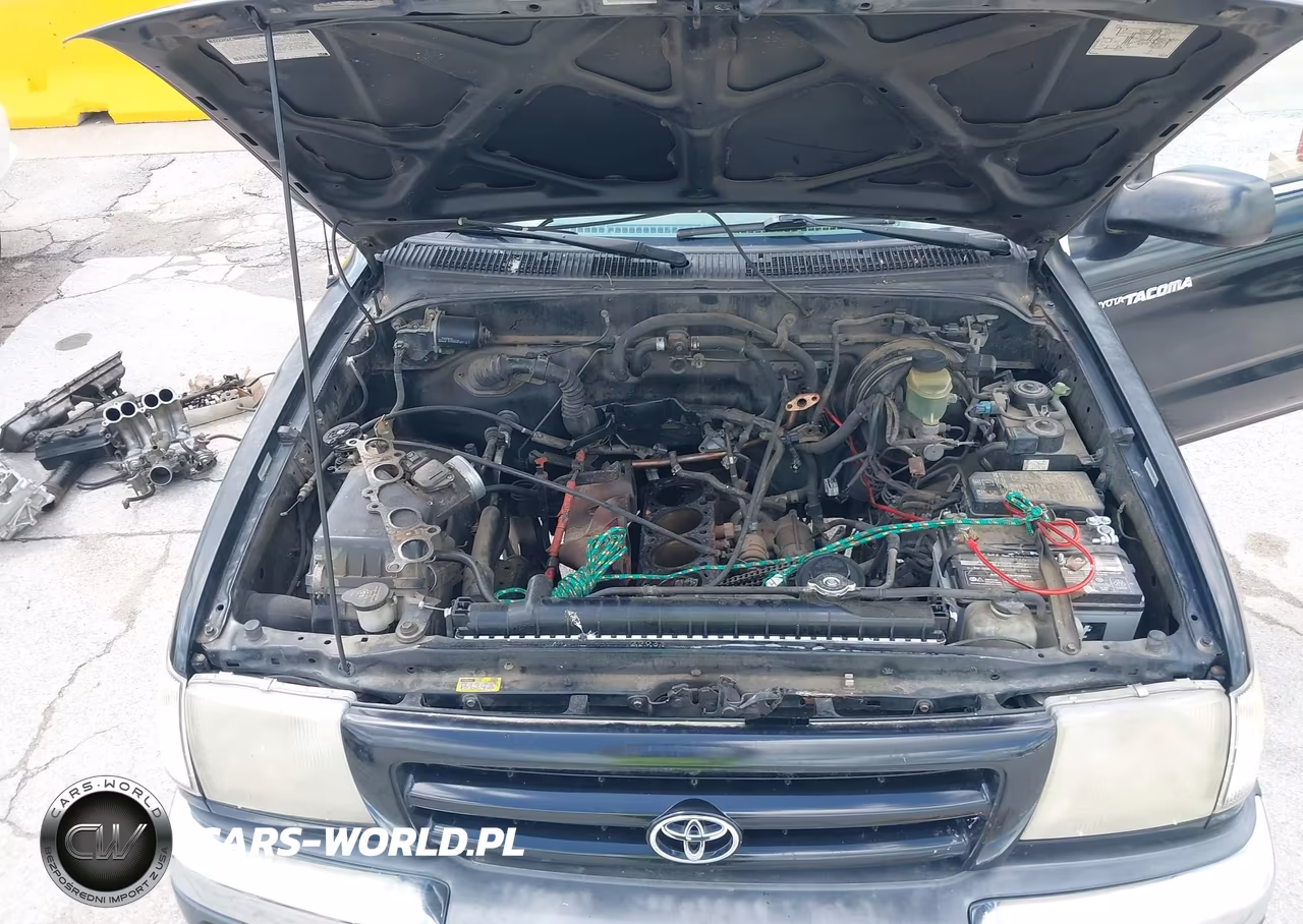 2000 Toyota Tacoma VIN:4TAWM72N2YZ665260 - 10