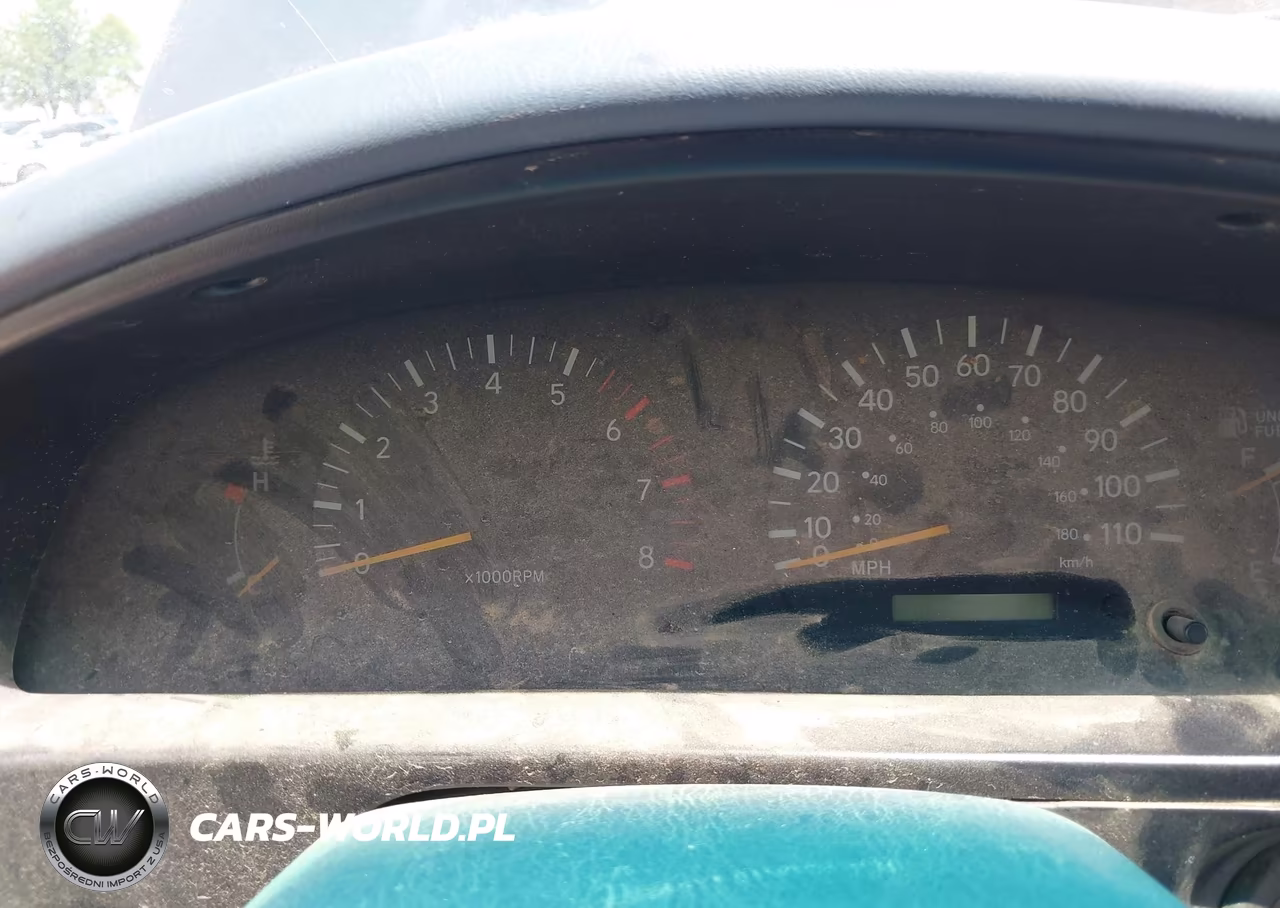 2000 Toyota Tacoma VIN:4TAWM72N2YZ665260 - 7
