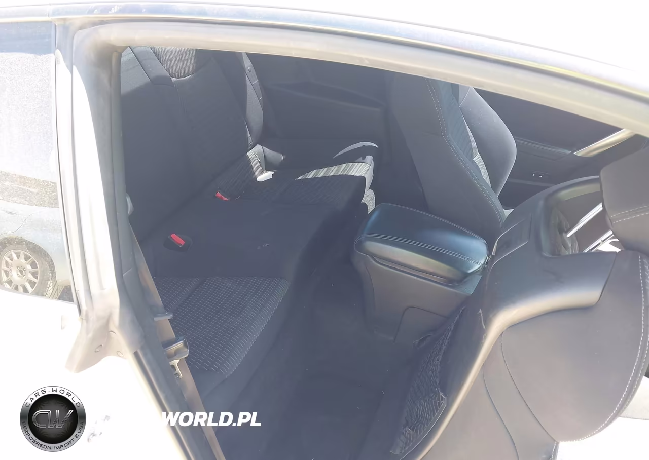 2013 Hyundai Genesis 2.0T VIN:KMHHT6KD1DU089682 - 8