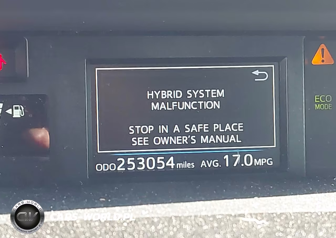 2017 Toyota Prius V Three VIN:JTDZN3EU6HJ068976 - 16