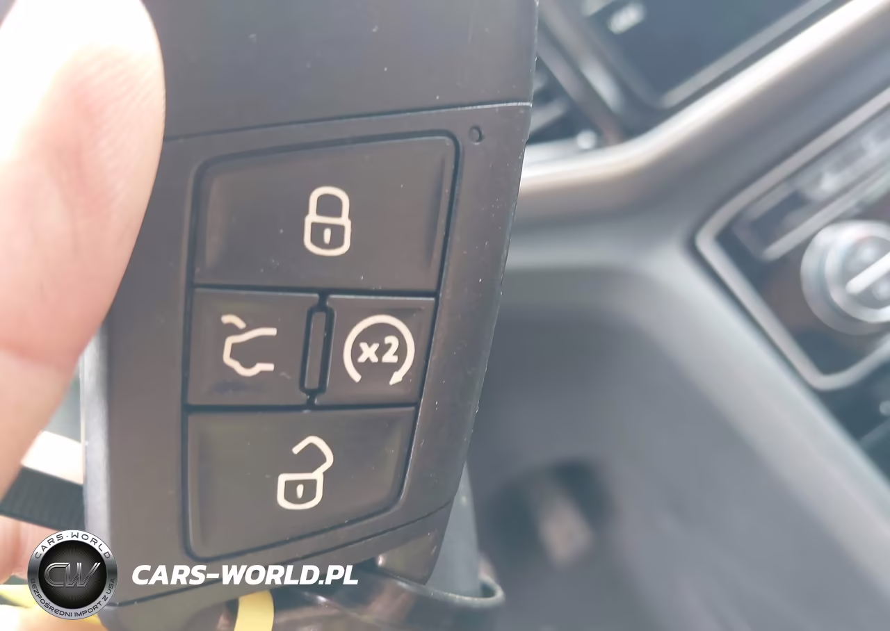 2018 Volkswagen Atlas 3.6L V6 Sel Premium VIN:1V2NR2CA2JC561889 - 11