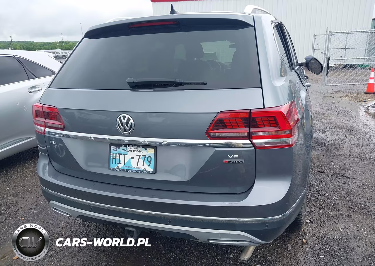 2018 Volkswagen Atlas 3.6L V6 Sel Premium VIN:1V2NR2CA2JC561889 - 16