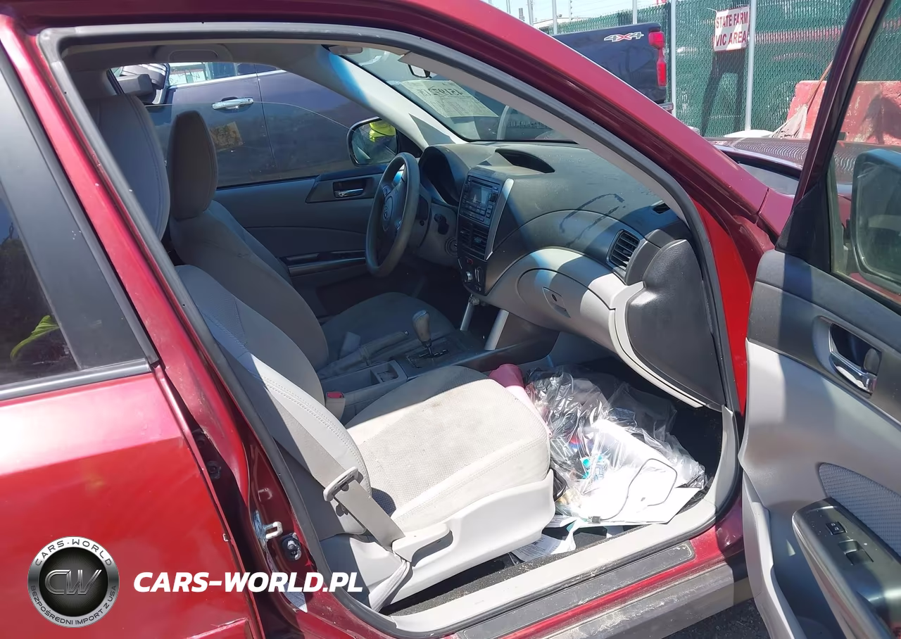 2011 Subaru Forester 2.5X Premium VIN:JF2SHADC2BH732521 - 5