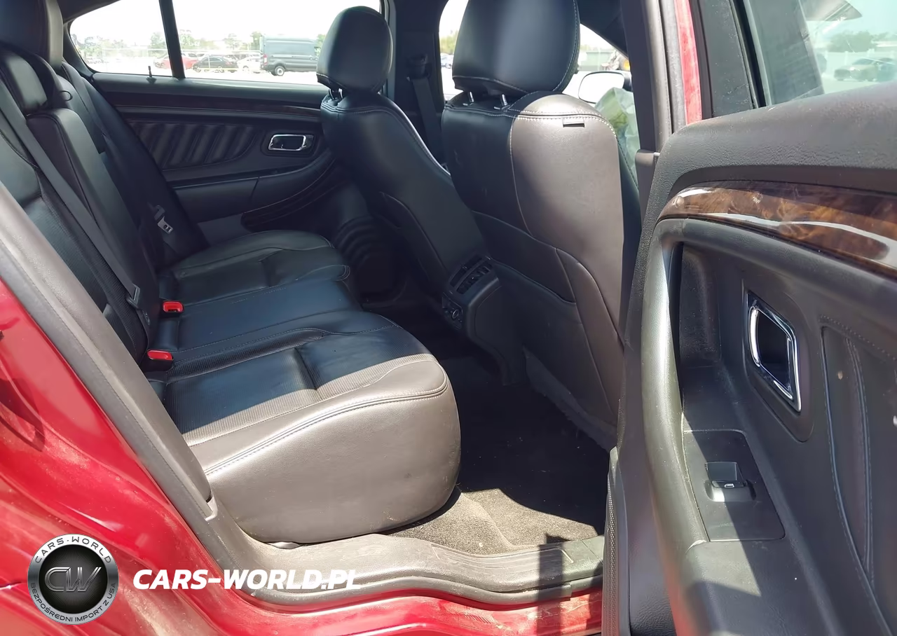 2018 Ford Taurus Limited VIN:1FAHP2F87JG133280 - 8