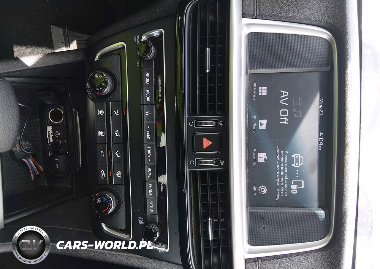 2020 Kia Optima Lx VIN:5XXGT4L3XLG393365 - 17