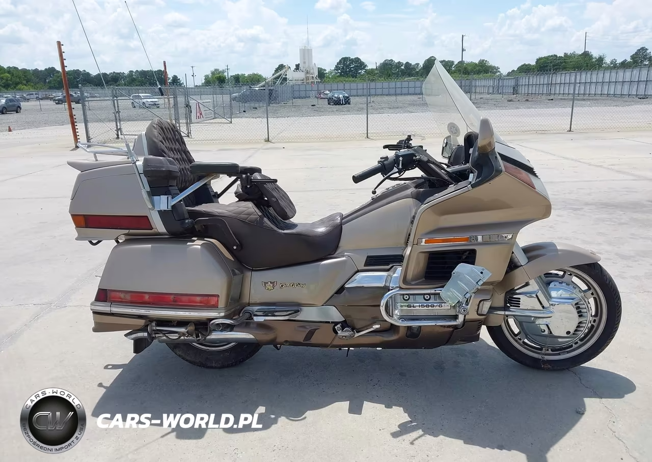 1988 HONDA GL1500 VIN:1HFSC220XJA010111 - 12