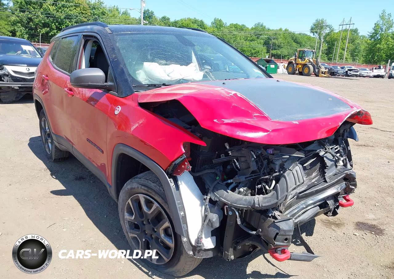 2018 Jeep Compass Trailhawk 4X4 VIN:3C4NJDDB1JT361702 - 16